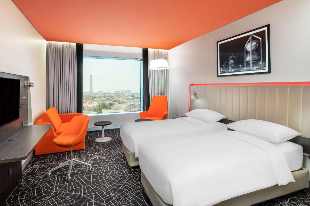 Park Inn By Radisson Jeddah Madinah Road Exterior foto