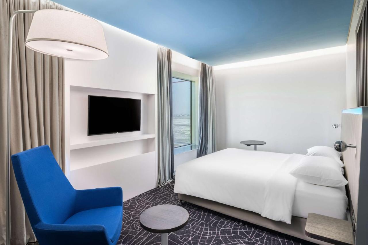 Park Inn By Radisson Jeddah Madinah Road Exterior foto